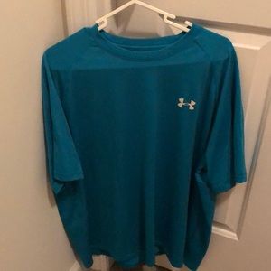 Under armor teal t-shirt